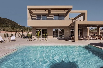 Private pool